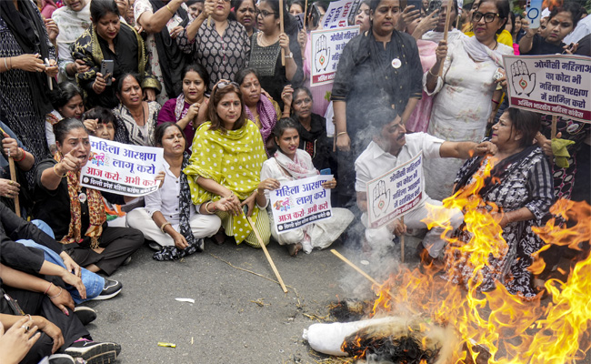 Cong demands implementation of women's quota law on current LS strength, marches to BJP office